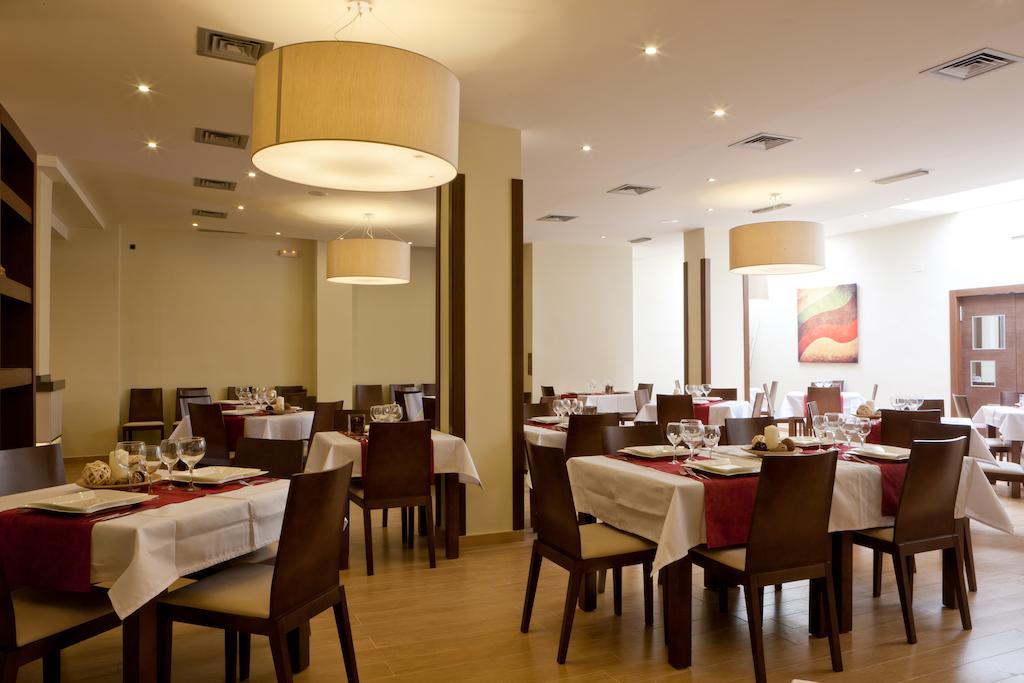 Hotel Quino Guardamar del Segura Bagian luar foto