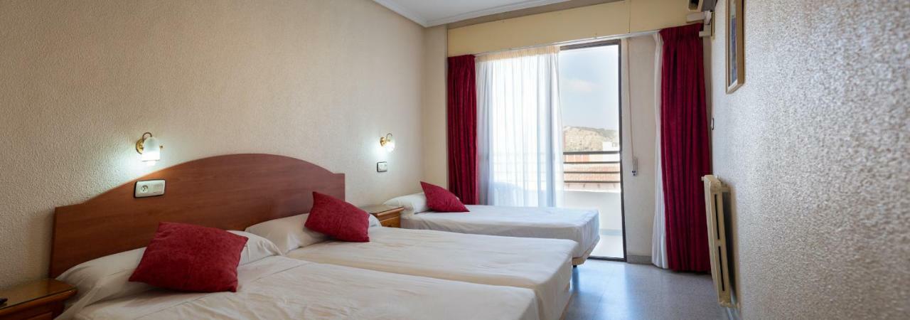 Hotel Quino Guardamar del Segura Bagian luar foto