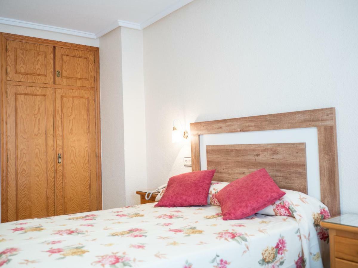 Hotel Quino Guardamar del Segura Bagian luar foto