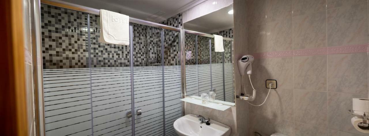 Hotel Quino Guardamar del Segura Bagian luar foto